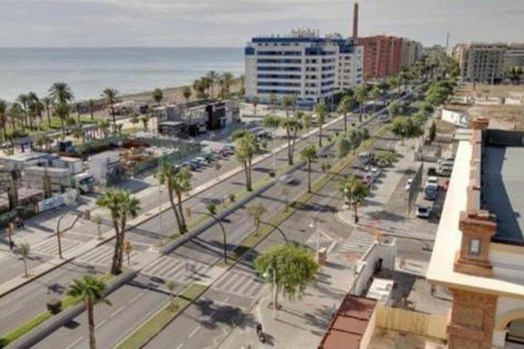 Love Rent4 Malaga Pacifico Екстер'єр фото