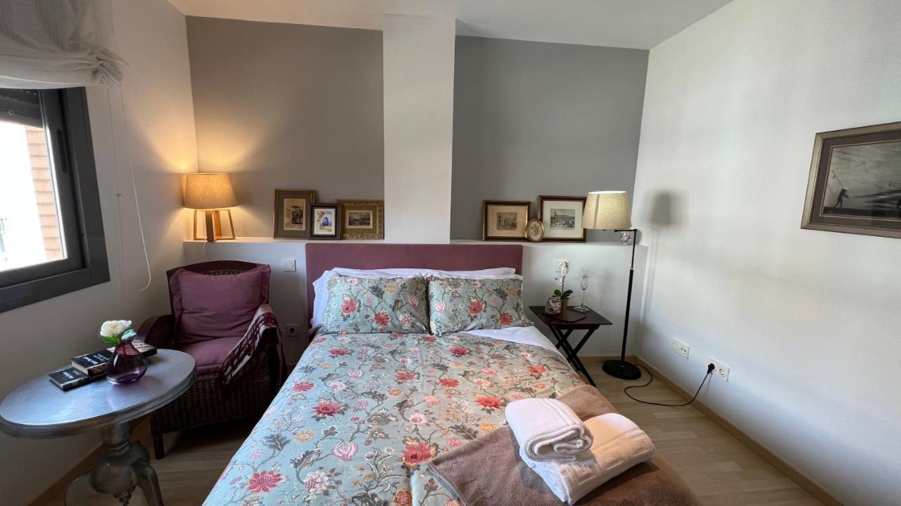 Love Rent4 Malaga Pacifico Екстер'єр фото