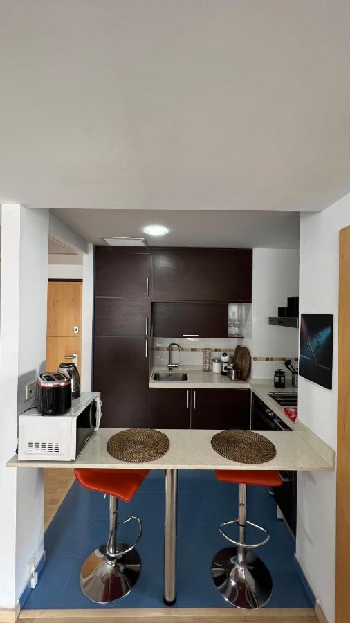 Love Rent4 Malaga Pacifico Екстер'єр фото